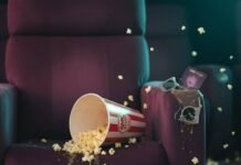 AMC vs Regal: Who Has the Best Movie-Going Experience? Spilled popcorn, broken 3D glasses, and movie theater conflict.